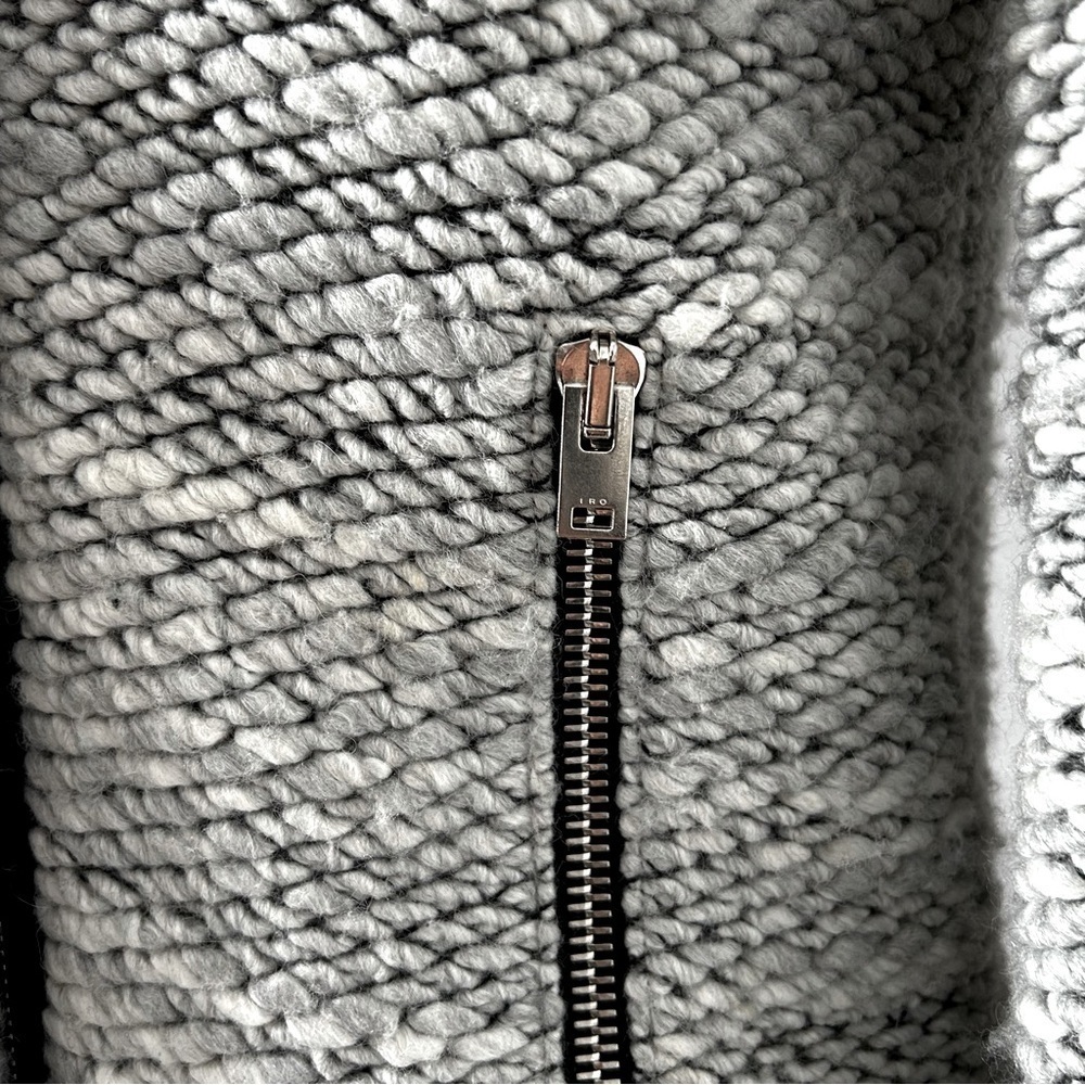 *Iro Ajuma Jacket - Picture 8 of 10